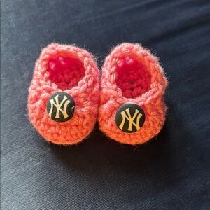 Brand New Handmade Pink Baby Booties